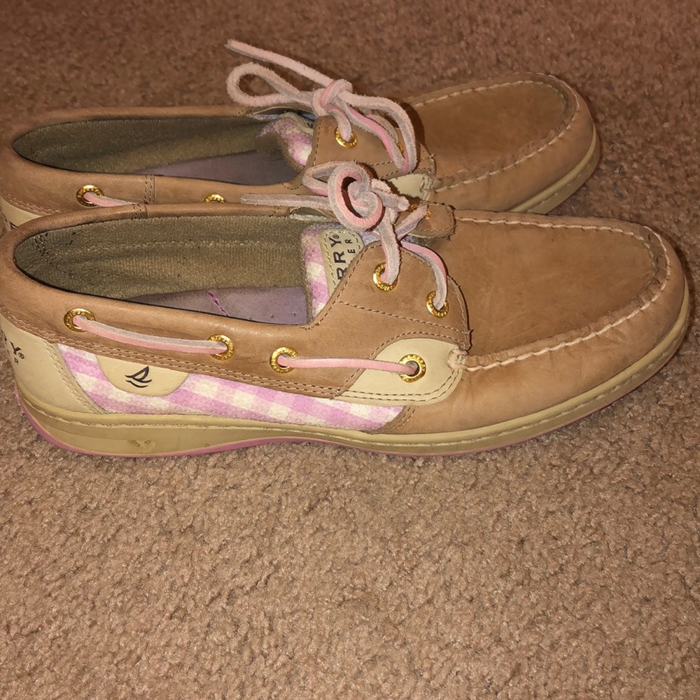 Pink plaid Sperry’s